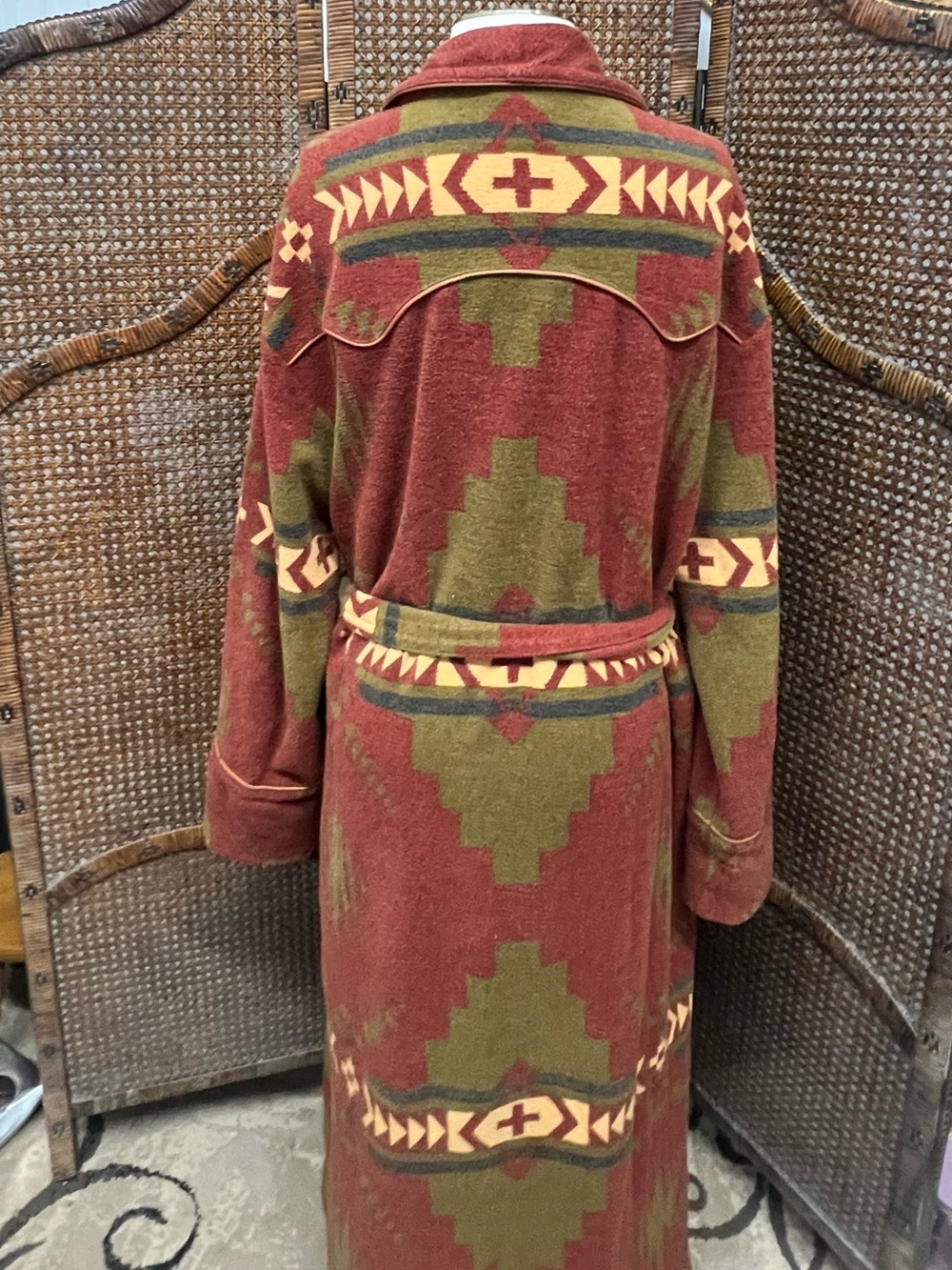Vintage southwestern men’s robe medium cotton polyester leather Orvis